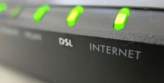 Visuelle Darstellung eines DSL Speedtests zur Geschwindigkeitsmessung